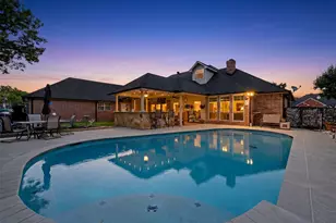 2505 Inverrary Dr, Ennis, TX 75119 - Photo 1