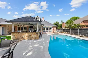 2505 Inverrary Dr, Ennis, TX 75119 - Photo 5