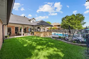 2505 Inverrary Dr, Ennis, TX 75119 - Photo 7