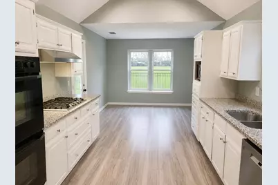 2806 Laurel Oaks Drive, Garland, TX 75044 - Photo 11