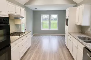 2806 Laurel Oaks Dr, Garland, TX 75044 - Photo 11