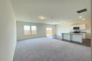 1702 Chapel Hill Ln, Princeton, TX 75407 - Photo 5