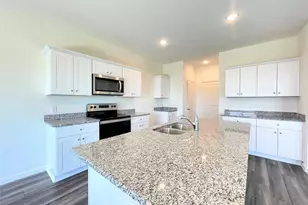 1702 Chapel Hill Ln, Princeton, TX 75407 - Photo 9