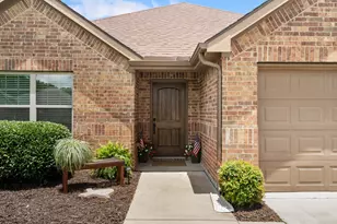 536 Brooke St, Greenville, TX 75402 - Photo 3
