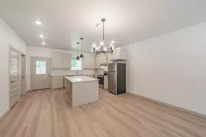 211 Trinity Street, Bridgeport, TX 76426 - Photo 17