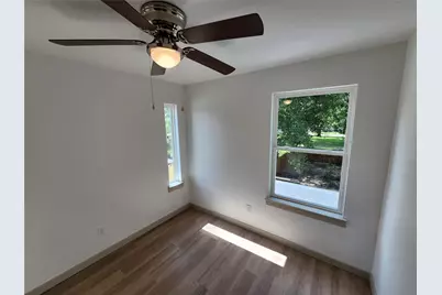 211 Trinity Street, Bridgeport, TX 76426 - Photo 11