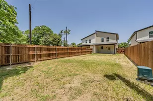 211 Trinity St, Bridgeport, TX 76426 - Photo 11