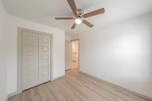 211 Trinity St, Bridgeport, TX 76426 - Photo 33