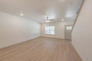 211 Trinity St, Bridgeport, TX 76426 - Photo 15