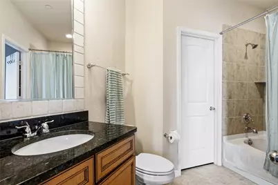 950 Henderson Street #1210, Fort Worth, TX 76102 - Photo 13