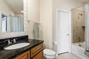 950 Henderson St, Fort Worth, TX 76102 - Photo 13