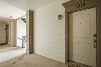 950 Henderson Street #1210, Fort Worth, TX 76102 - Photo 25