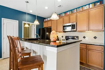 950 Henderson Street #1210, Fort Worth, TX 76102 - Photo 5
