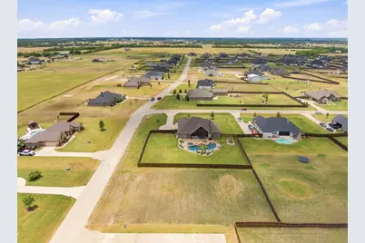 361 Crosswind Drive, Waxahachie, TX 75167 - Photo 5
