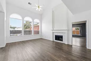 1332 Hillcrest Dr, Allen, TX 75002 - Photo 1