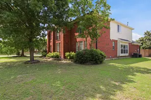 1332 Hillcrest Dr, Allen, TX 75002 - Photo 33