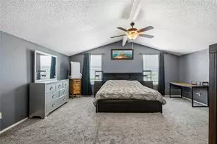 4100 Coronet Ln, Arlington, TX 76017 - Photo 5