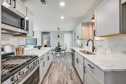 2609 Inadale Avenue, Dallas, TX 75228 - Photo 3
