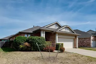 10860 Hawks Landing Rd, Fort Worth, TX 76052 - Photo 3