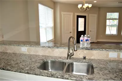 213 Lily Lane, Lewisville, TX 75057 - Photo 13