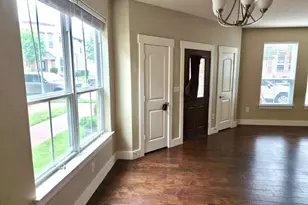 213 Lily Ln, Lewisville, TX 75057 - Photo 3