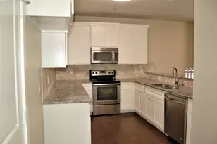 213 Lily Ln, Lewisville, TX 75057 - Photo 11