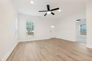 8808 Old Homestead Dr, Dallas, TX 75217 - Photo 5
