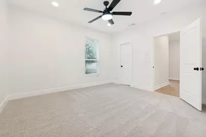 8808 Old Homestead Drive, Dallas, TX 75217 - Photo 15
