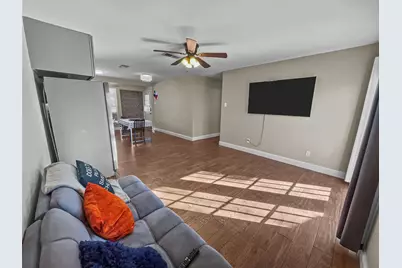 924 Meadow Mead Drive, Allen, TX 75002 - Photo 5