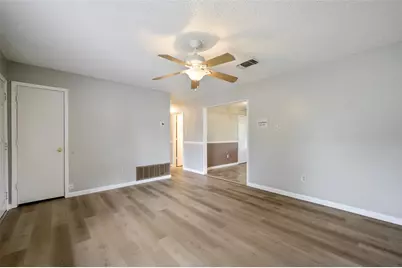 1119 Chester Street, Cleburne, TX 76033 - Photo 15