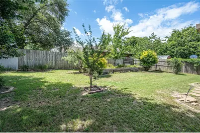1119 Chester Street, Cleburne, TX 76033 - Photo 37