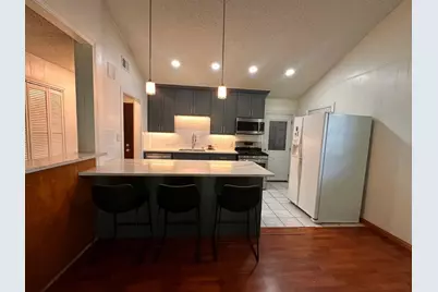 738 Cindy Lane, Grand Prairie, TX 75052 - Photo 5