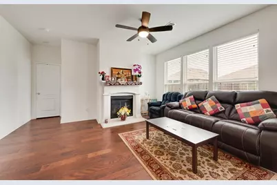 8732 Heliotrope Lane, Fort Worth, TX 76131 - Photo 5