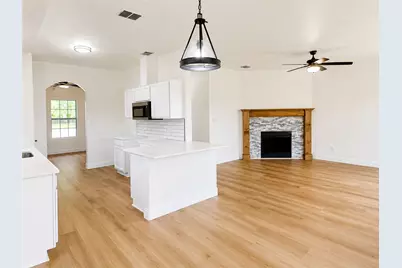 1511 Jacksons Run, Greenville, TX 75402 - Photo 7