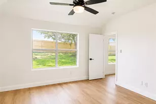 1511 Jacksons Run, Greenville, TX 75402 - Photo 11