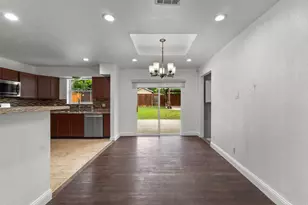 2925 Old Orchard Rd, Garland, TX 75041 - Photo 9