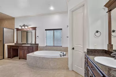 7917 Club Court, Fort Worth, TX 76179 - Photo 11