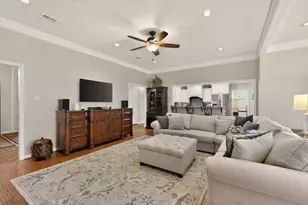 6917 Truxton Dr, Dallas, TX 75231 - Photo 15
