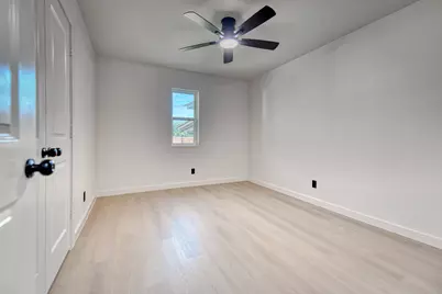 2305 Fenestra Drive, Dallas, TX 75228 - Photo 17