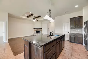 673 Fossil Wood Dr, Saginaw, TX 76179 - Photo 7