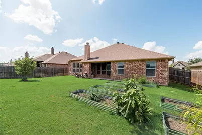 673 Fossil Wood Drive, Saginaw, TX 76179 - Photo 31