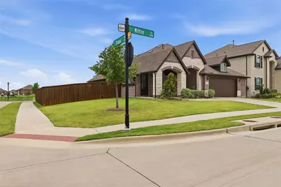 1474 Milton Lane, McKinney, TX 75071 - Photo 3