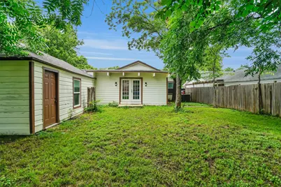 1605 Pine Street, Grand Prairie, TX 75050 - Photo 25