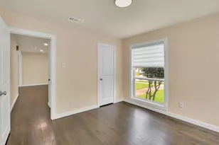 1605 Pine St, Grand Prairie, TX 75050 - Photo 23