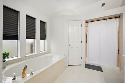 4505 Long Island Lane, Arlington, TX 76017 - Photo 13