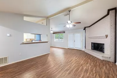 3912 Longstraw Drive, Fort Worth, TX 76137 - Photo 5
