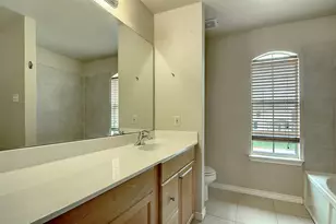 12816 Seaside Dr, Fort Worth, TX 76040 - Photo 9
