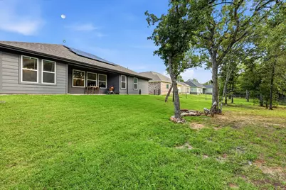 105 Jim Walters Drive, Runaway Bay, TX 76426 - Photo 27