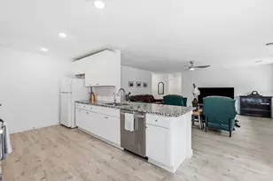 105 Jim Walters Dr, Runaway Bay, TX 76426 - Photo 11