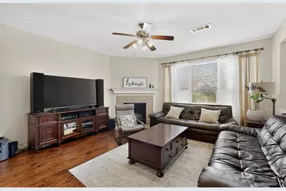 10505 Sexton Drive, McKinney, TX 75072 - Photo 7